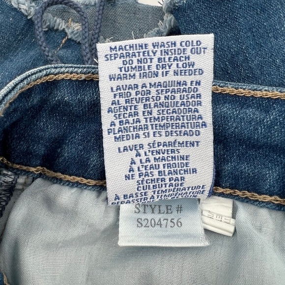 YMI Mid-Rise Cut Off Lace Up Shorts Size 1 Women's - Picture 7 of 7